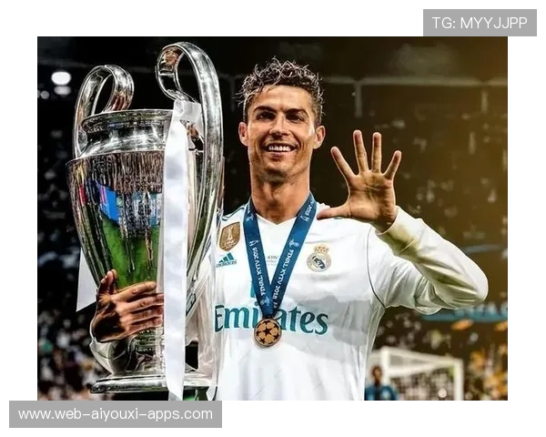 C罗超高状态完全不像38岁，足球天才的青春密码揭秘